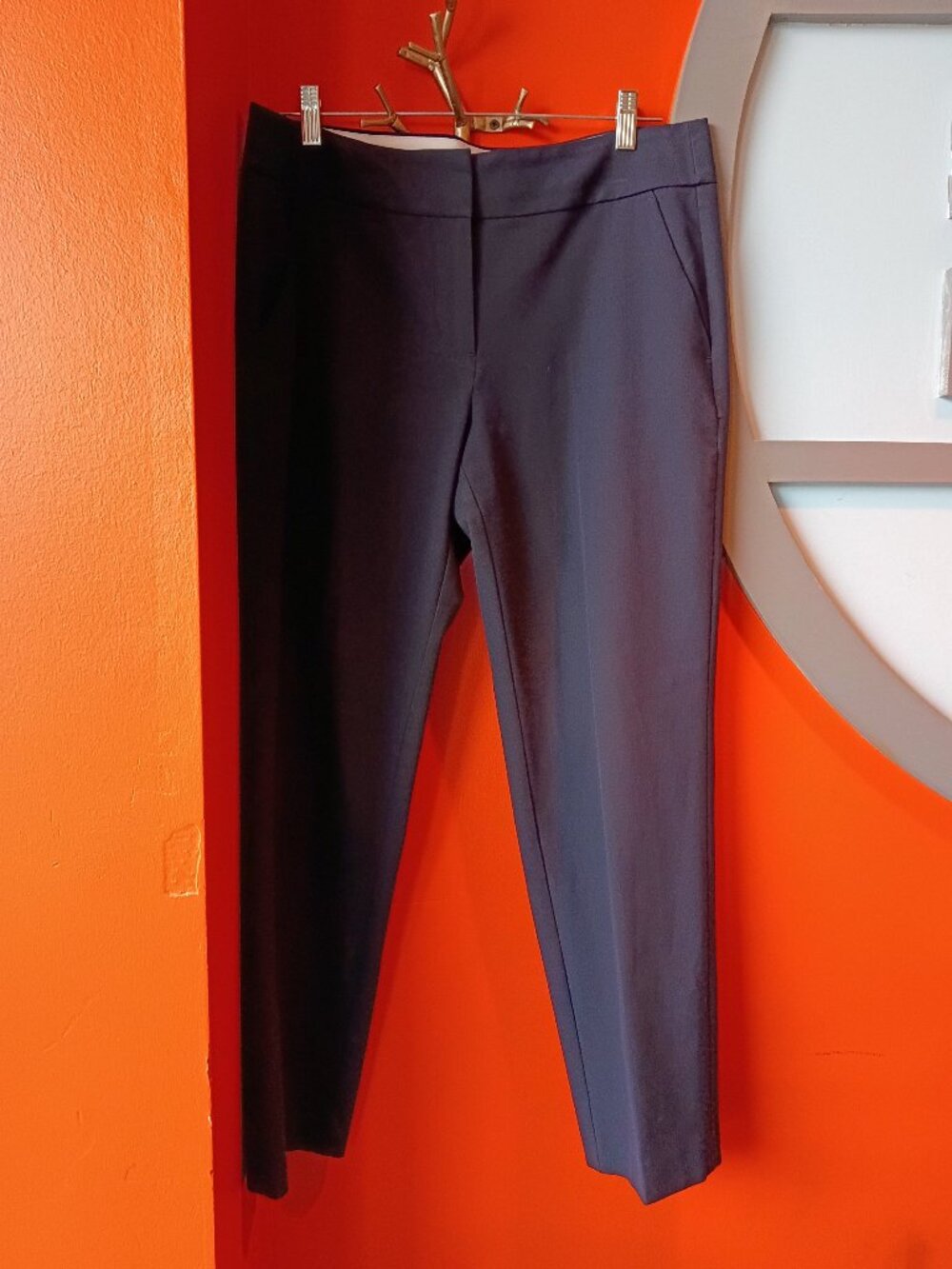 LOFT Julie mid rise straight leg trouser pants in navy (sz8)